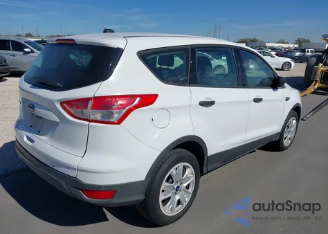 2015 Ford Escape S из США, поврежденный, VIN 1FMCU0F72FUA27803
